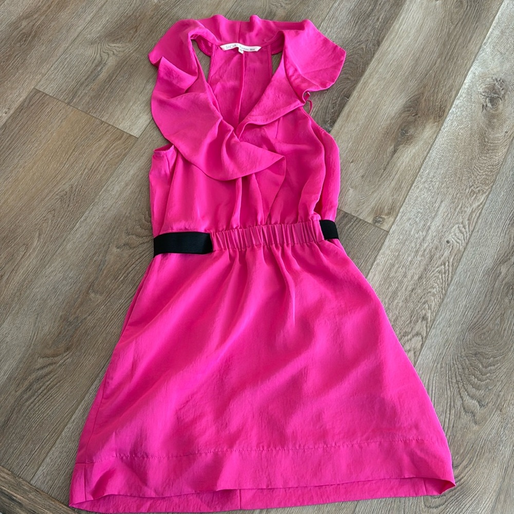 Magenta pink sleeveless dress elastic with waistband and pockets